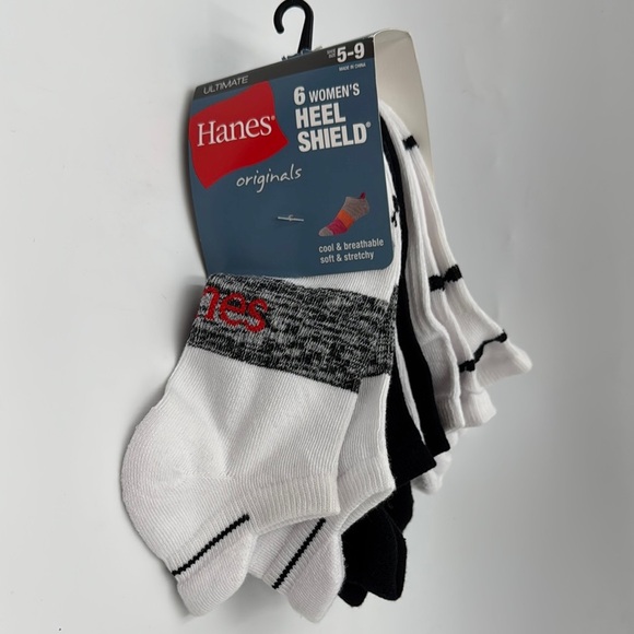 NWT Hanes Ultimate Originals Women’s Heel Shield Socks
Size: 5–9 Pack of 6 pairs - Picture 1 of 8